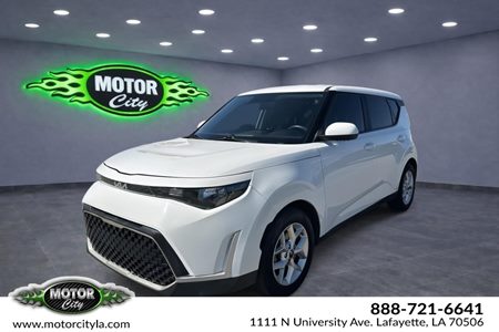 View 2023 Kia Soul