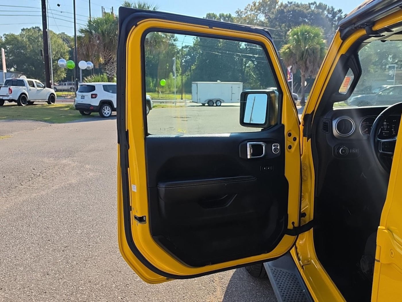 Photo 15 of this Jeep Wrangler Unlimited