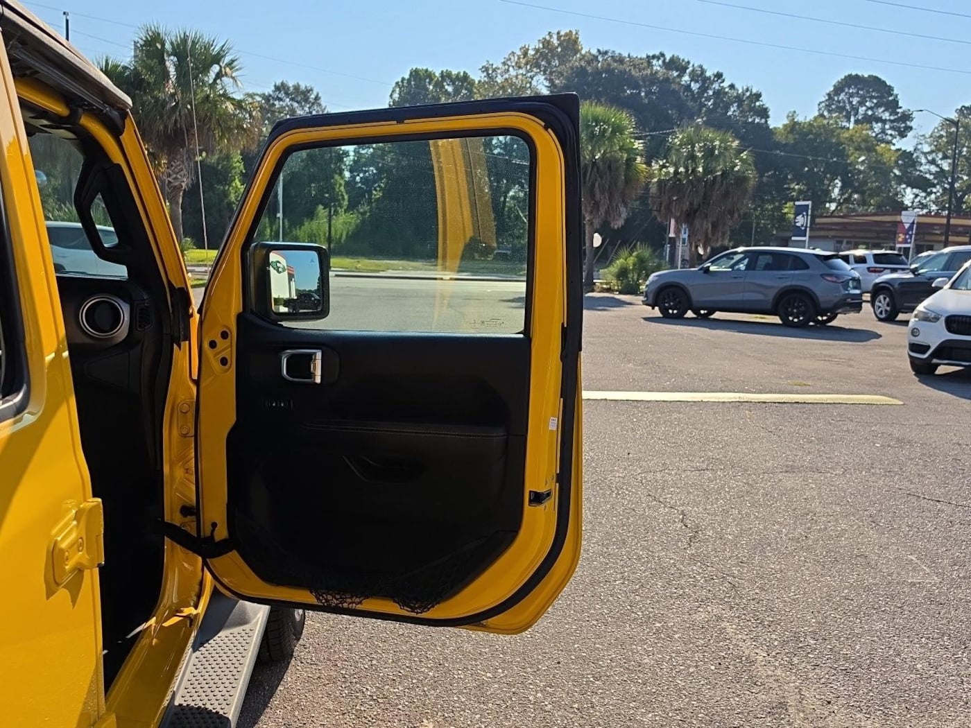Photo 23 of this Jeep Wrangler Unlimited