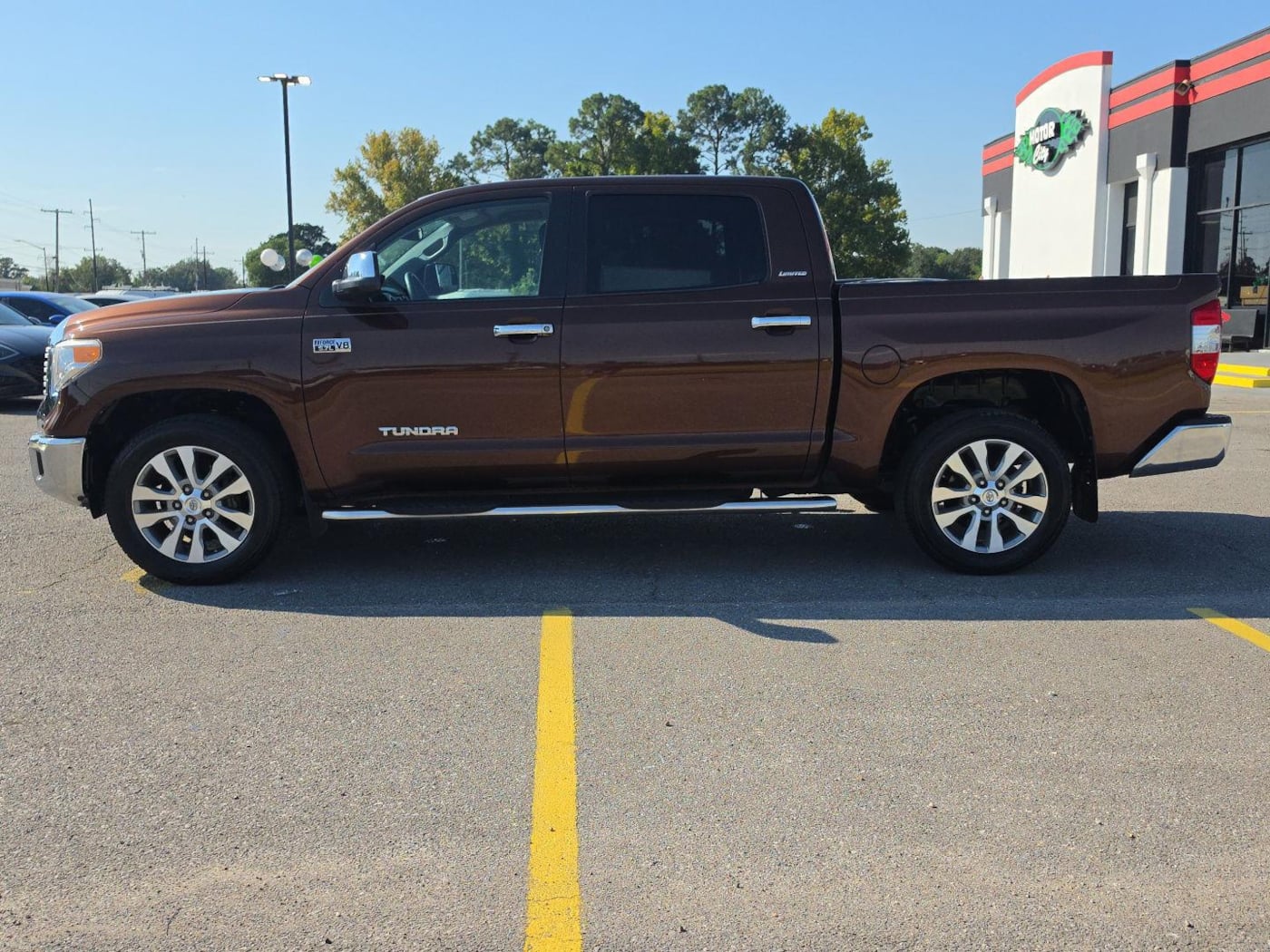 Photo 3 of this Toyota Tundra 2WD Truck