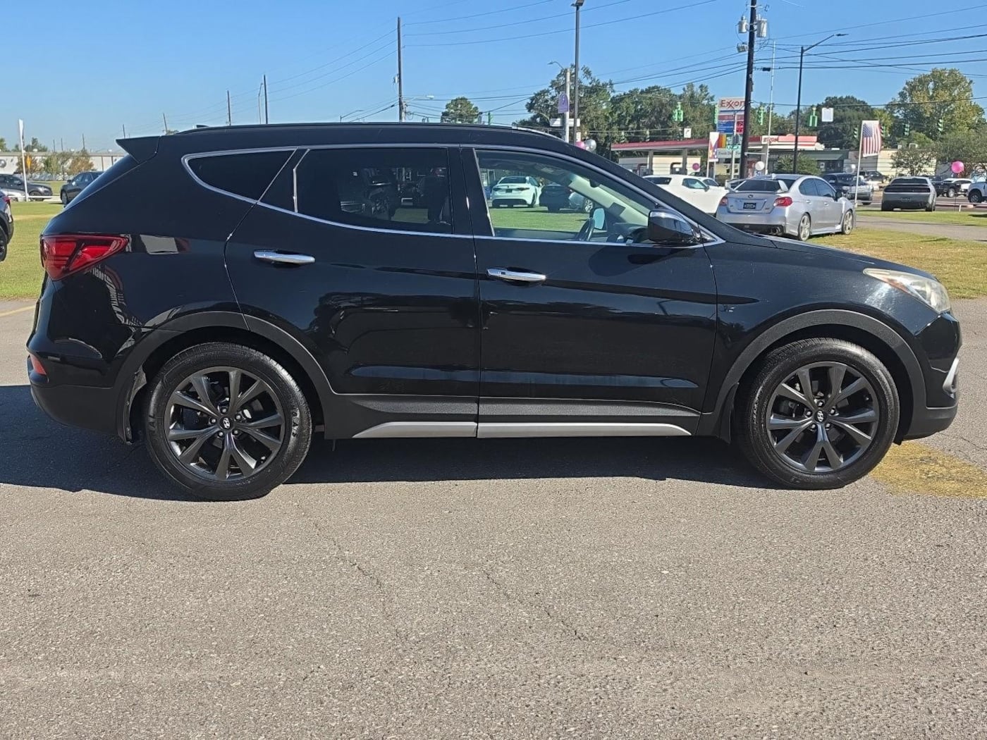 Photo 8 of this Hyundai Santa Fe Sport