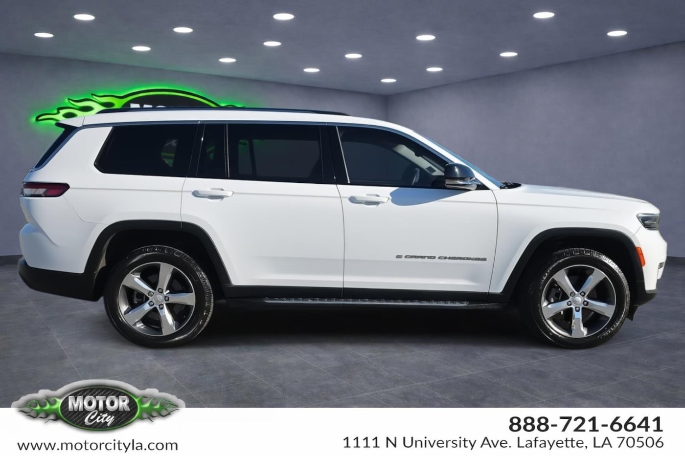Photo 6 of this Jeep Grand Cherokee L