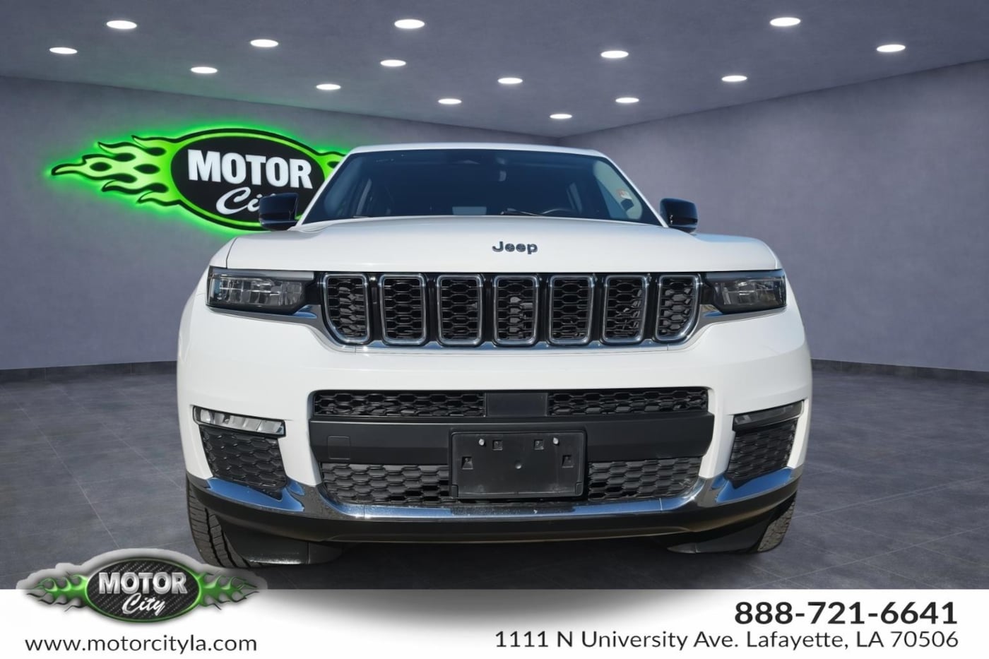 Photo 8 of this Jeep Grand Cherokee L