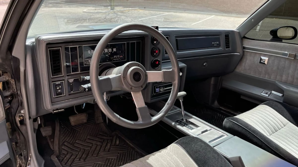 1987 Buick Regal - Photo 37