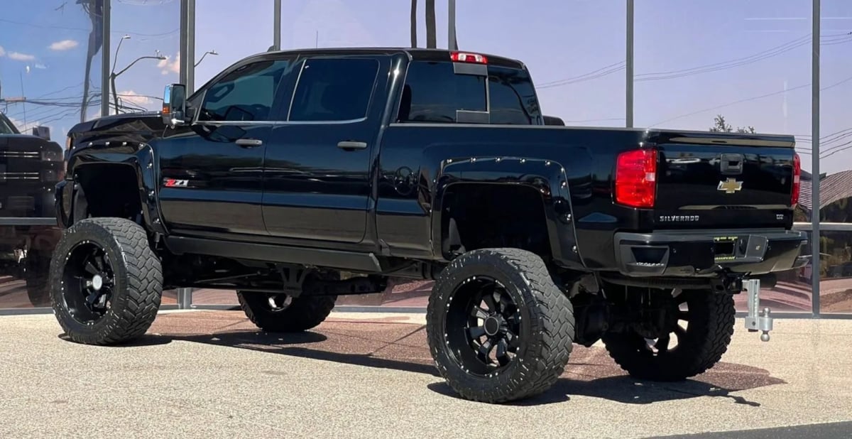 2015 Chevrolet Silverado 2500HD LTZ - Photo 8