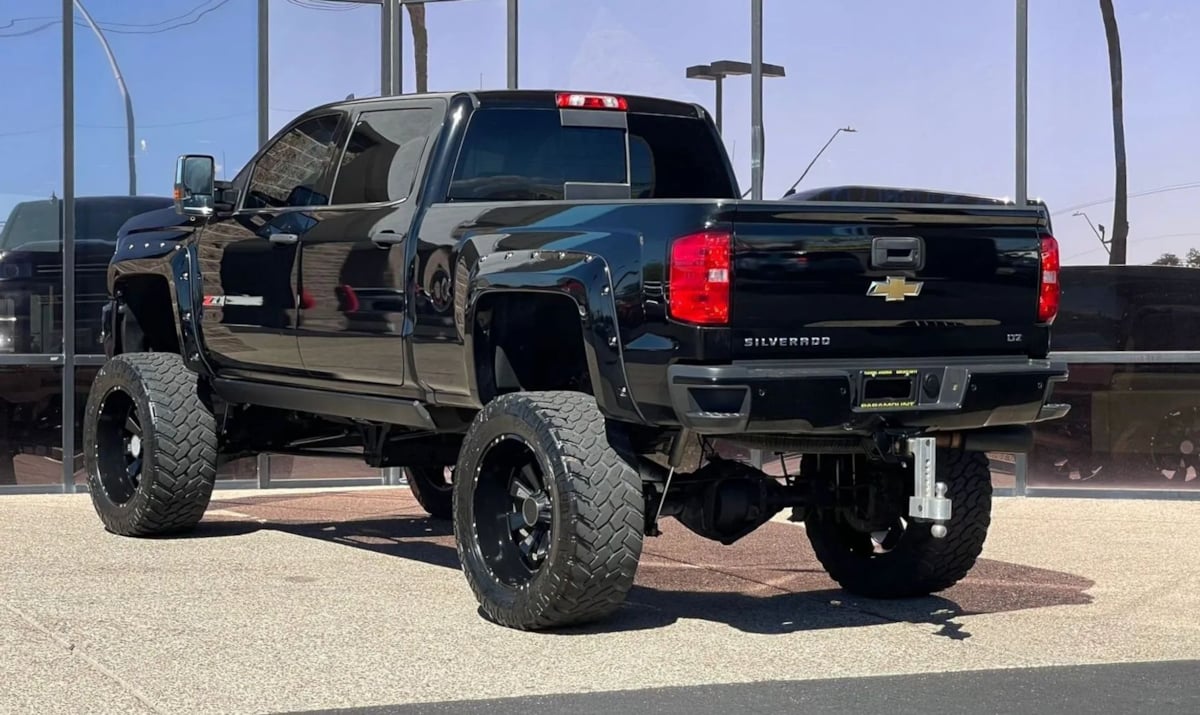 2015 Chevrolet Silverado 2500HD LTZ - Photo 9
