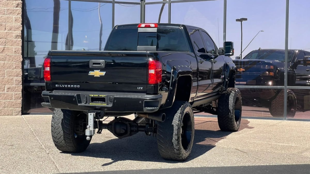 2015 Chevrolet Silverado 2500HD LTZ - Photo 15