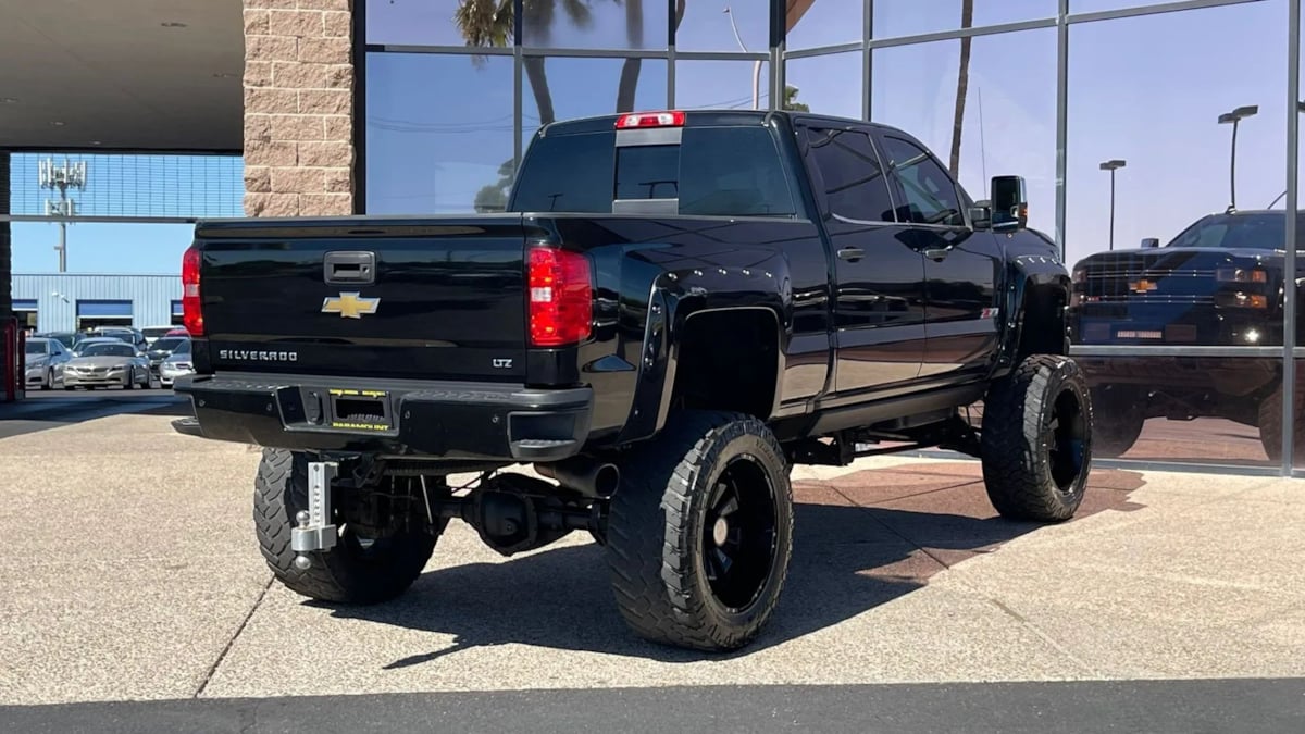 2015 Chevrolet Silverado 2500HD LTZ - Photo 16