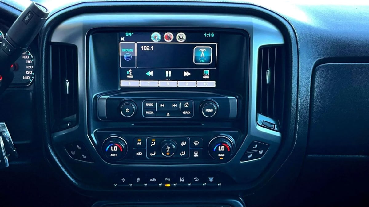 2015 Chevrolet Silverado 2500HD LTZ - Photo 43
