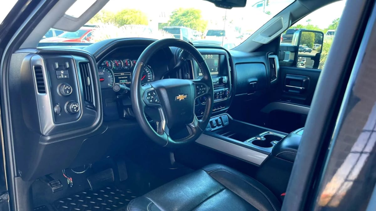 2015 Chevrolet Silverado 2500HD LTZ - Photo 46