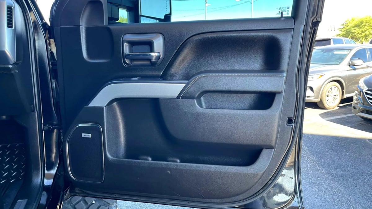 2015 Chevrolet Silverado 2500HD LTZ - Photo 58