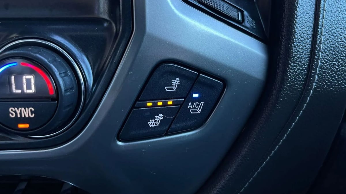 2015 Chevrolet Silverado 2500HD LTZ - Photo 68
