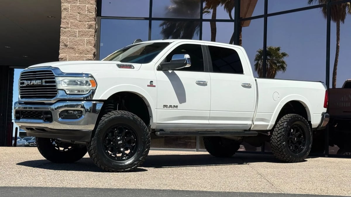 2019 RAM Ram 3500 Pickup Laramie - Photo 4