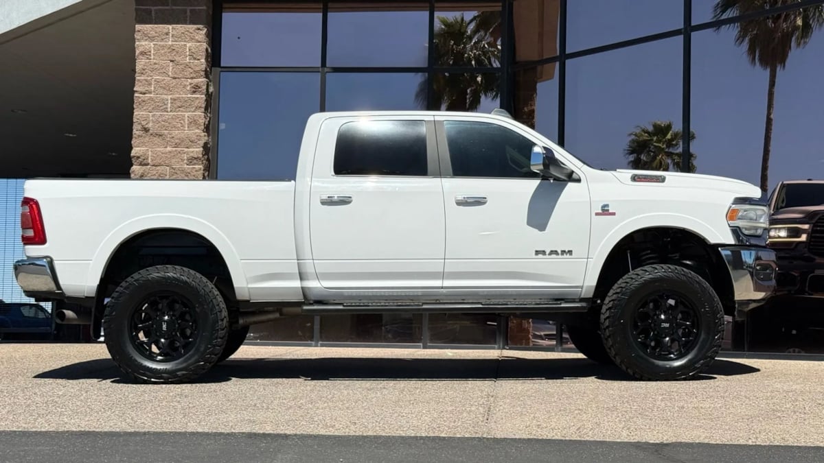 2019 RAM Ram 3500 Pickup Laramie - Photo 16