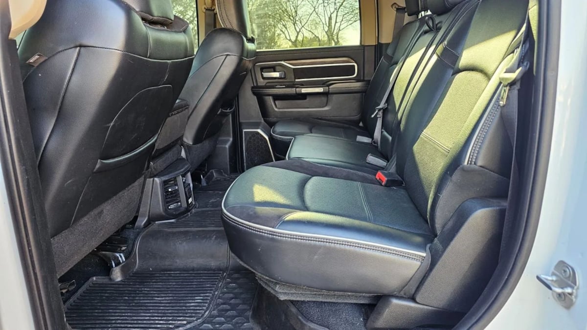 2019 RAM Ram 3500 Pickup Laramie - Photo 38