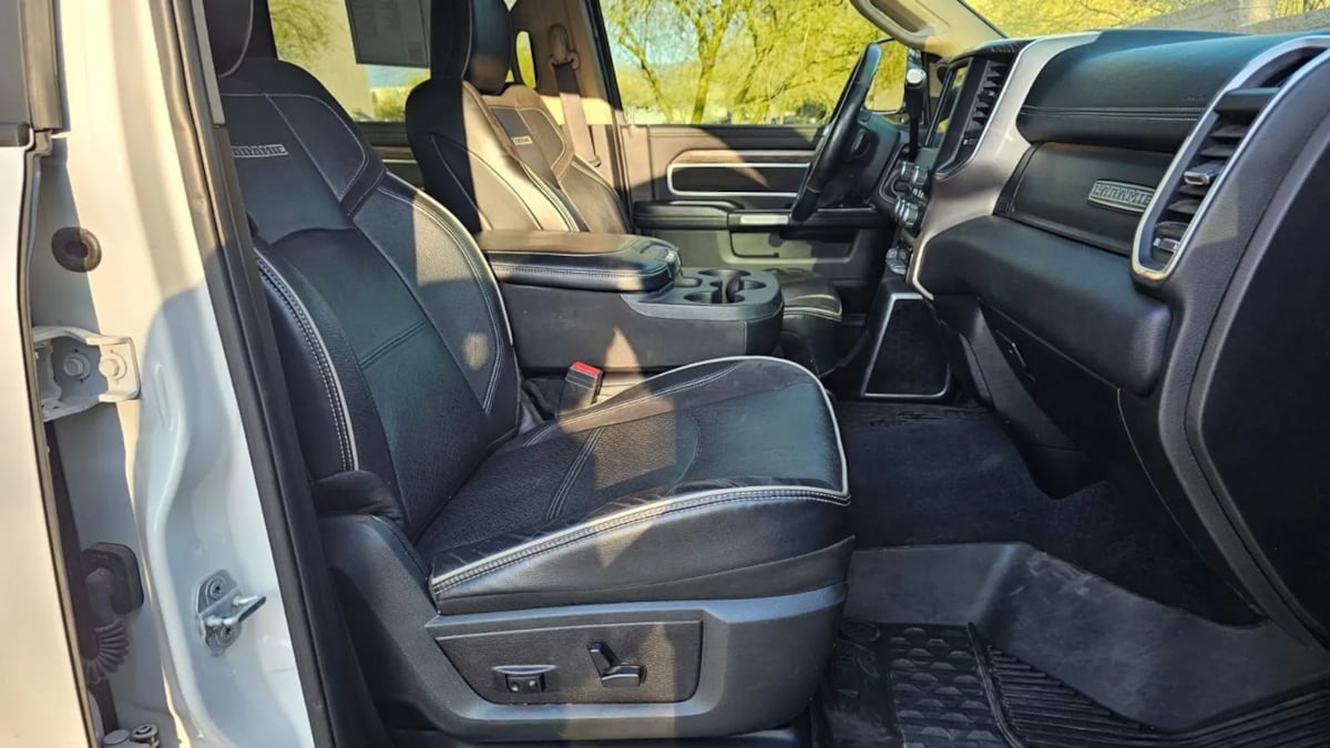 2019 RAM Ram 3500 Pickup Laramie - Photo 42