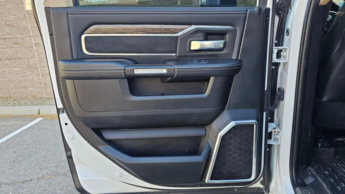 2019 RAM Ram 3500 Pickup Laramie - Photo 46