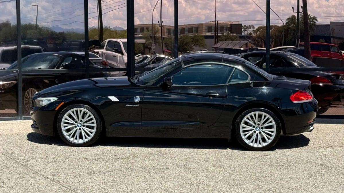 2012 BMW Z4 sDrive35i - Photo 11