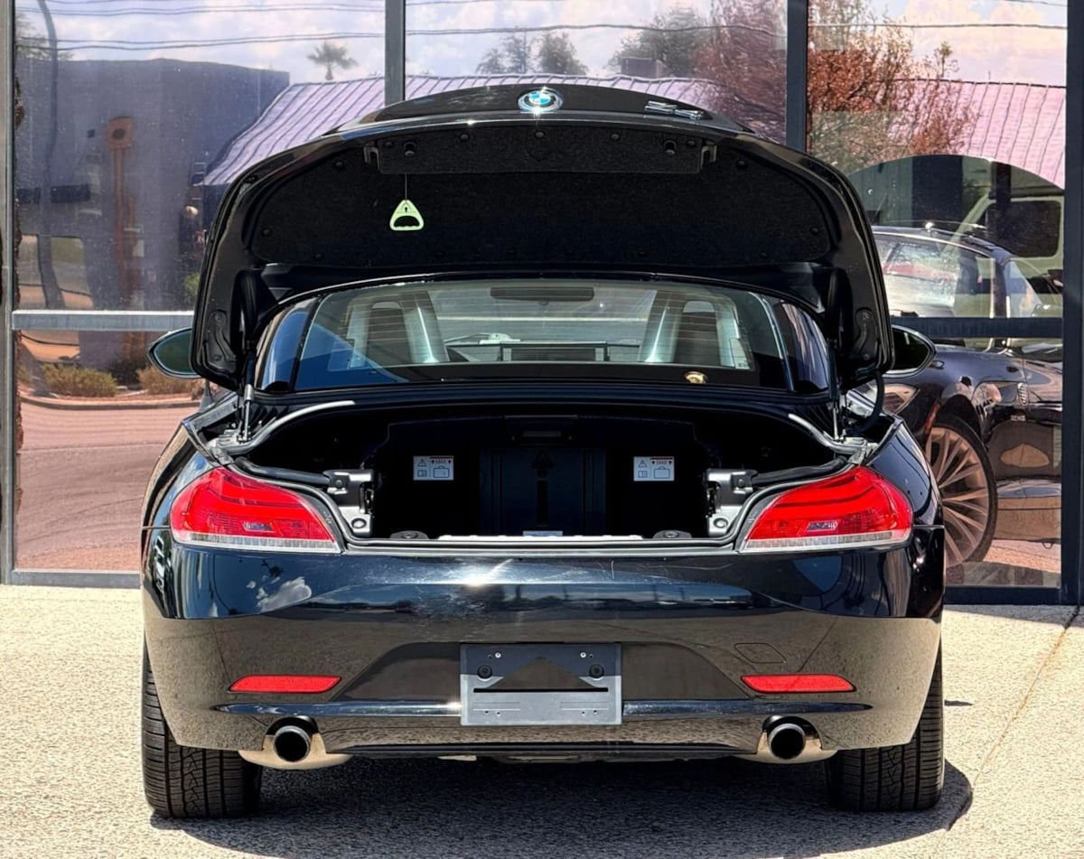 2012 BMW Z4 sDrive35i - Photo 17