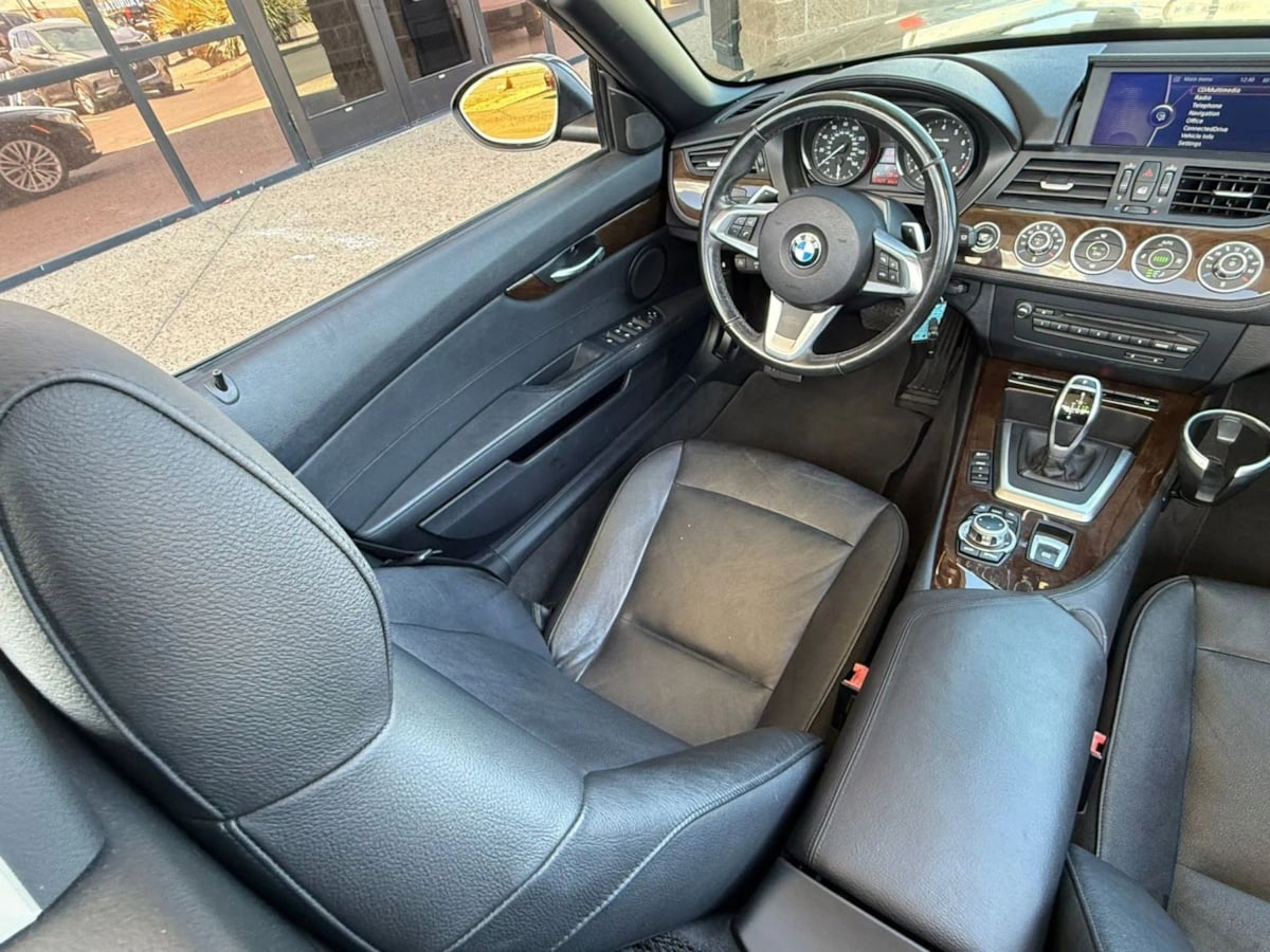 2012 BMW Z4 sDrive35i - Photo 38