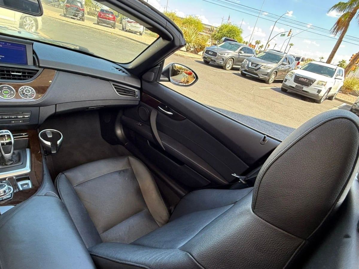 2012 BMW Z4 sDrive35i - Photo 47