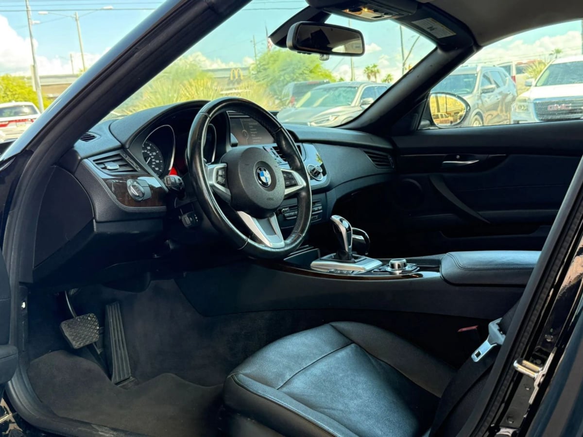 2012 BMW Z4 sDrive35i - Photo 48