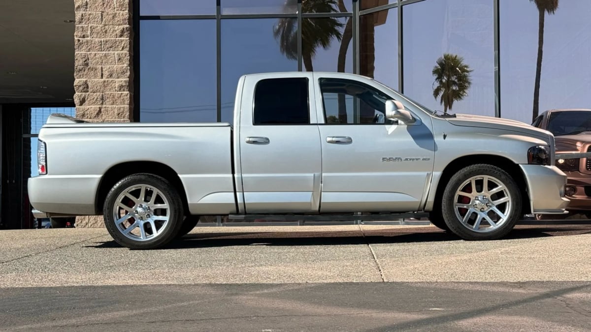 2005 Dodge Ram SRT-10 Base - Photo 17