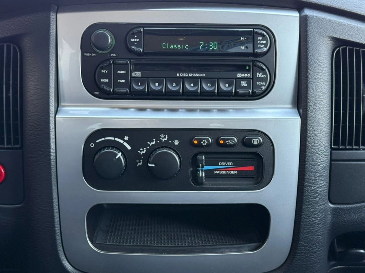 2005 Dodge Ram SRT-10 Base - Photo 32