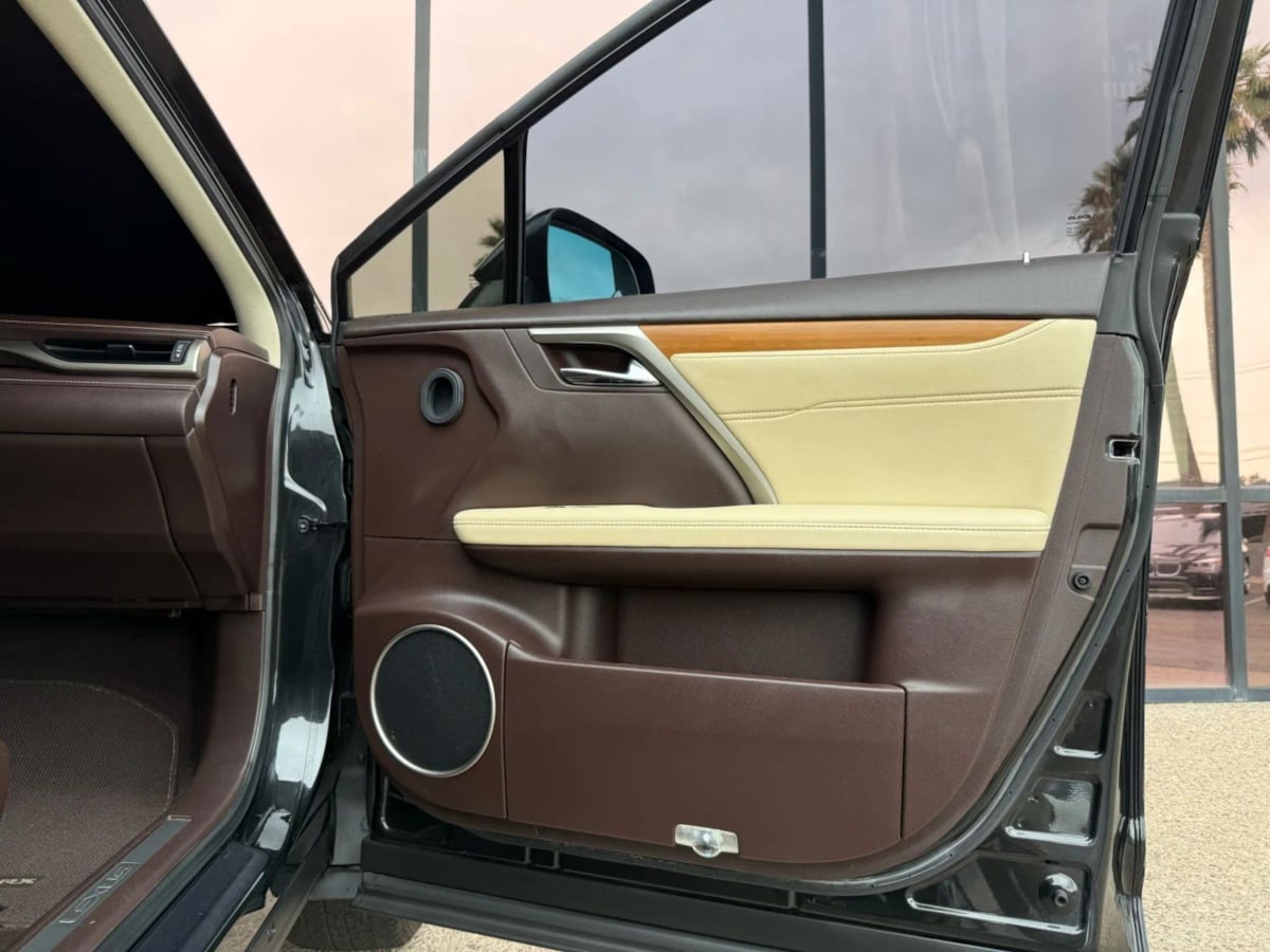 2017 Lexus RX 350 - Photo 34