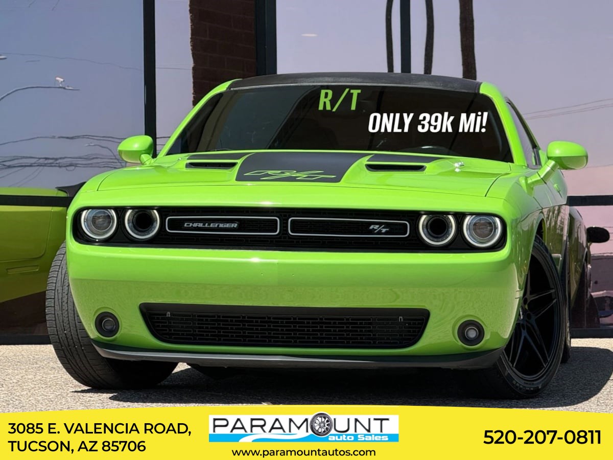 2015 Dodge Challenger R/T RWD photo
