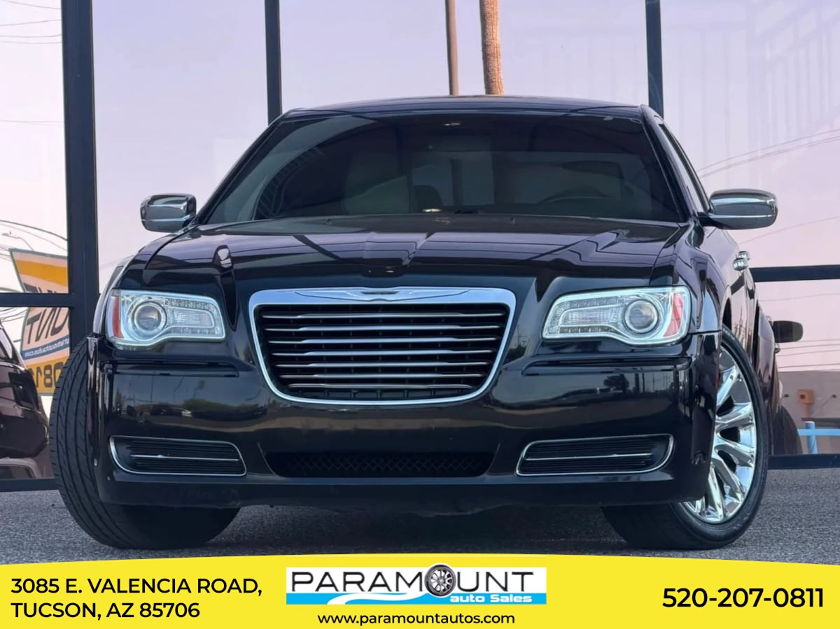 2014 Chrysler 300 Uptown Edition