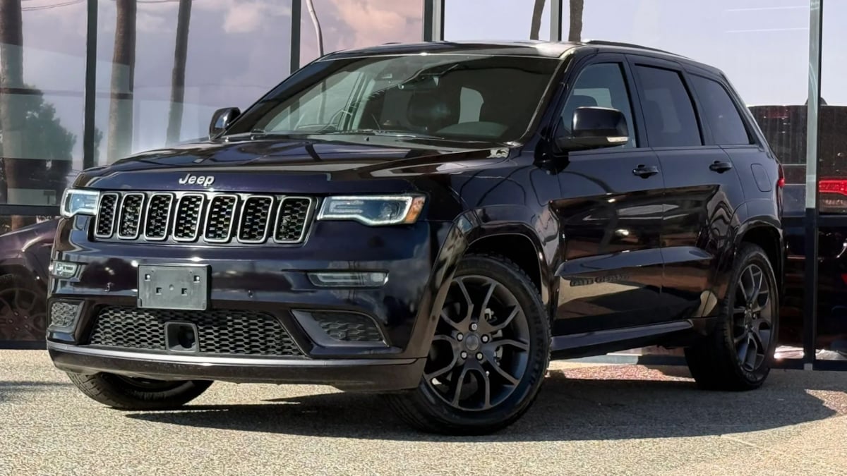 Photo 2 of this Jeep Grand Cherokee