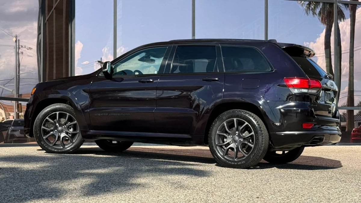 Photo 6 of this Jeep Grand Cherokee