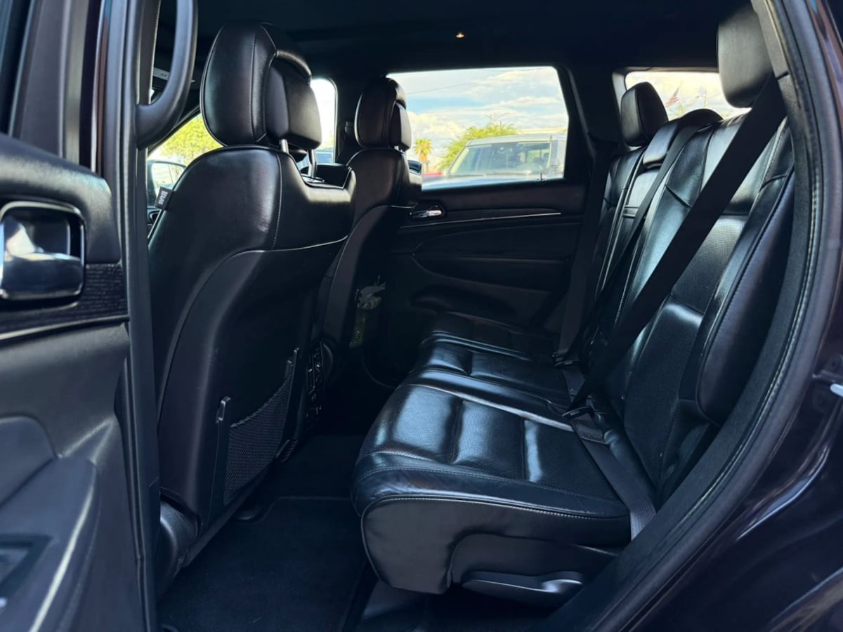 Photo 43 of this Jeep Grand Cherokee