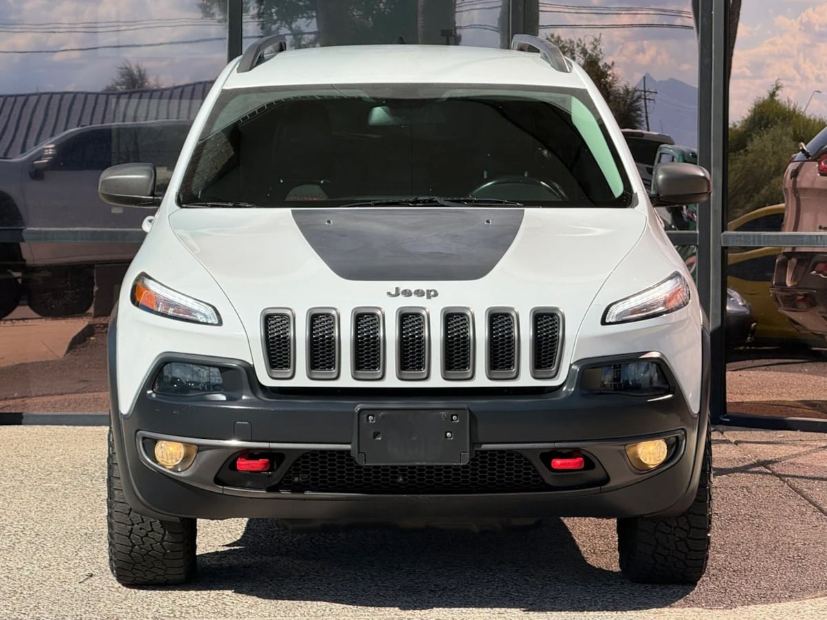 Photo 19 of this Jeep Cherokee