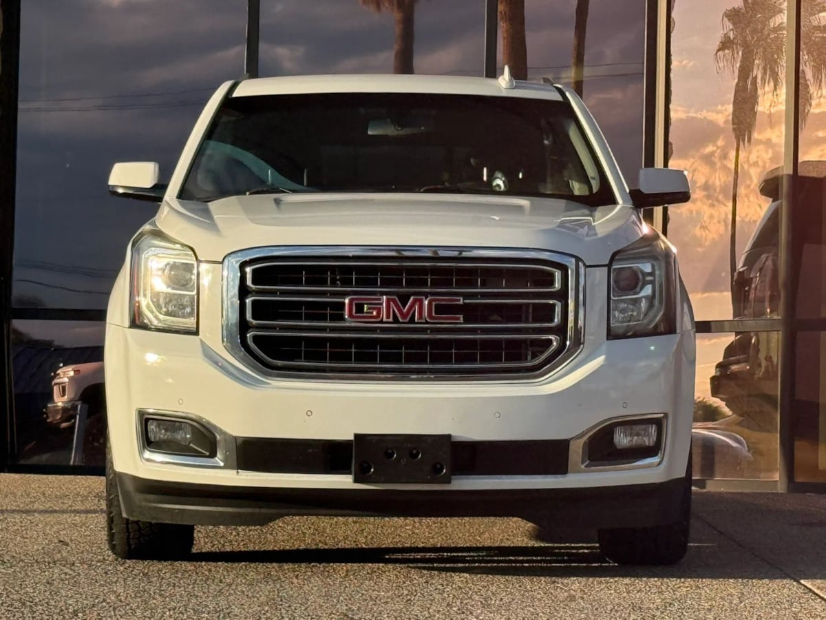 Photo 20 of this GMC Yukon