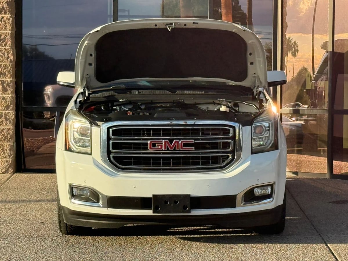 Photo 21 of this GMC Yukon