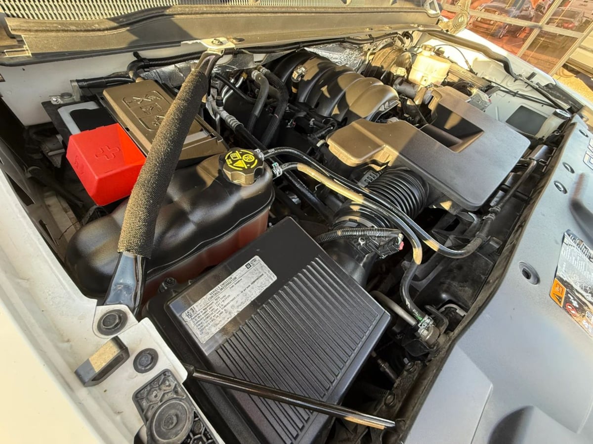 Photo 24 of this GMC Yukon