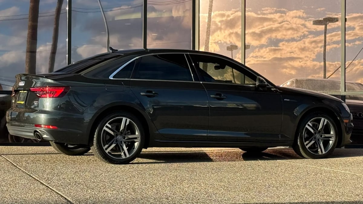 Photo 13 of this Audi A4