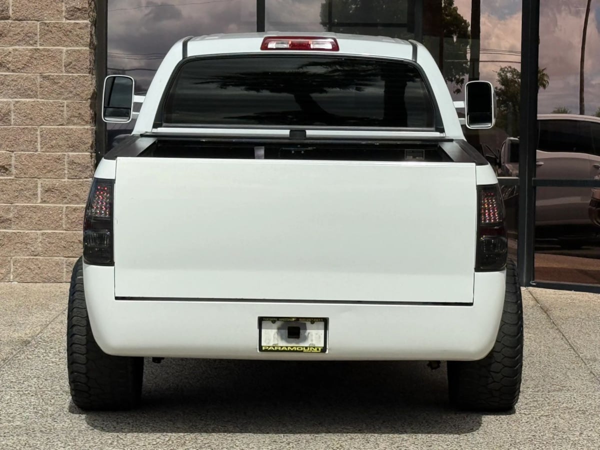 Photo 9 of this Toyota Tundra 4WD Truck