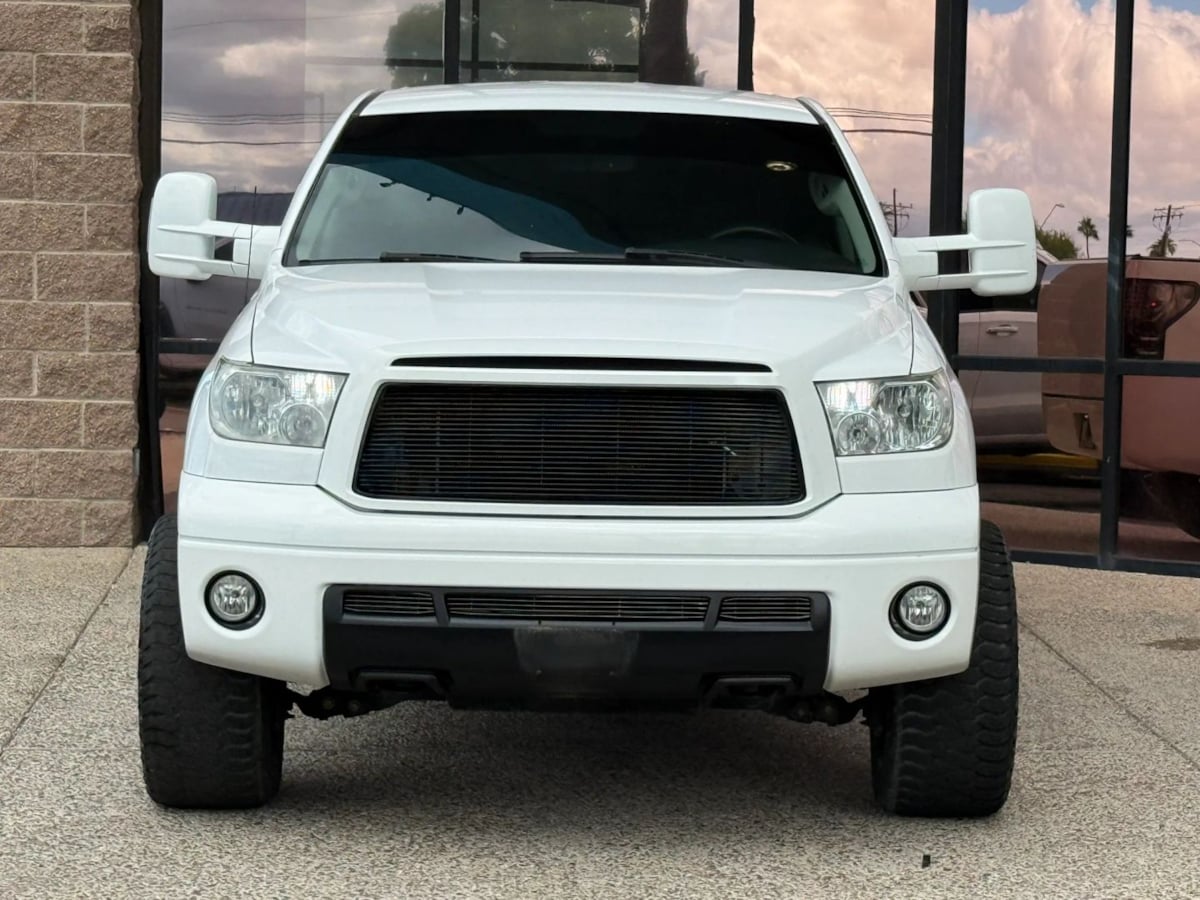 Photo 19 of this Toyota Tundra 4WD Truck