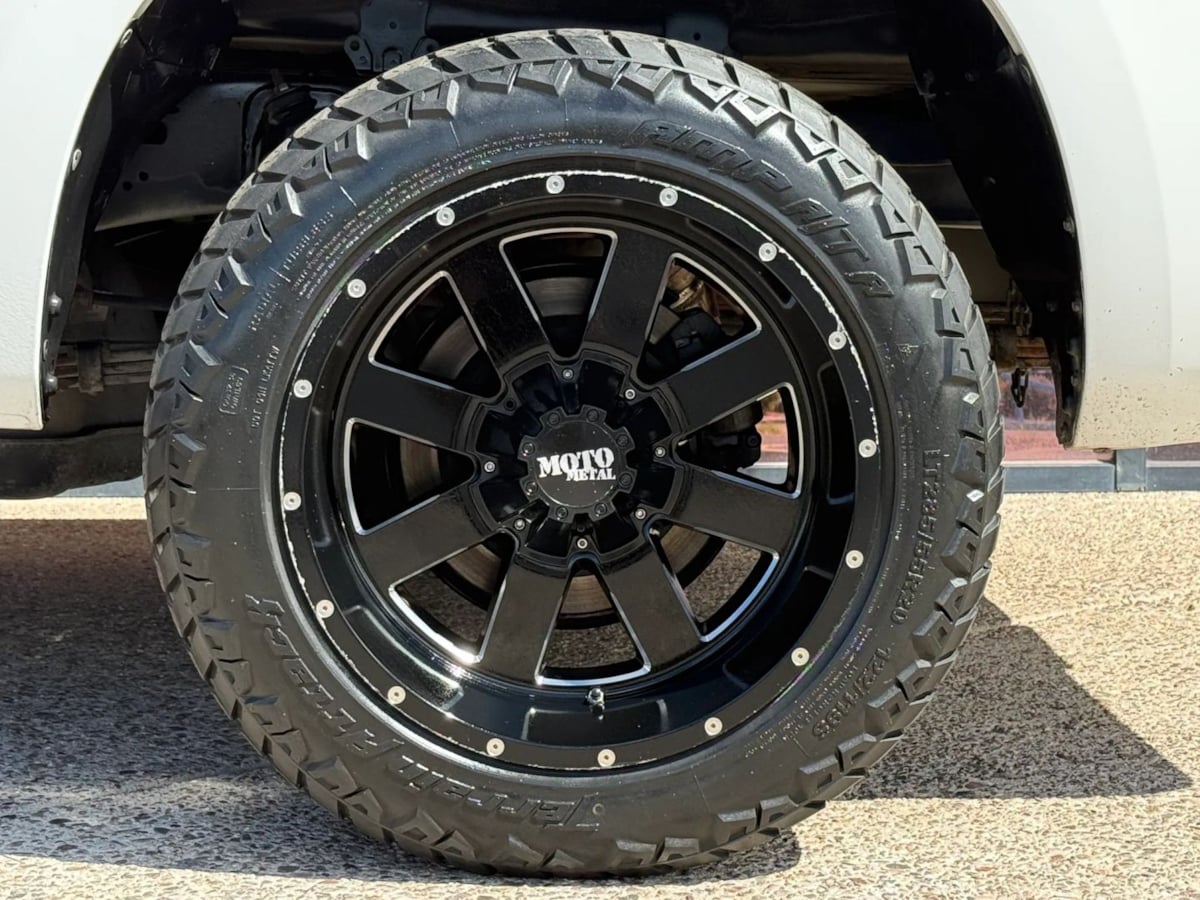 Photo 22 of this Toyota Tundra 4WD Truck
