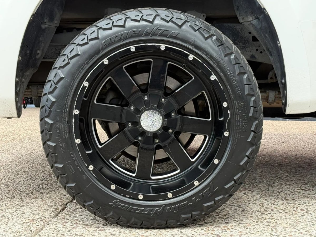 Photo 24 of this Toyota Tundra 4WD Truck