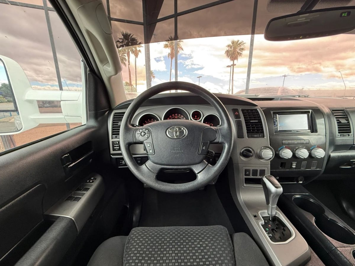 Photo 47 of this Toyota Tundra 4WD Truck