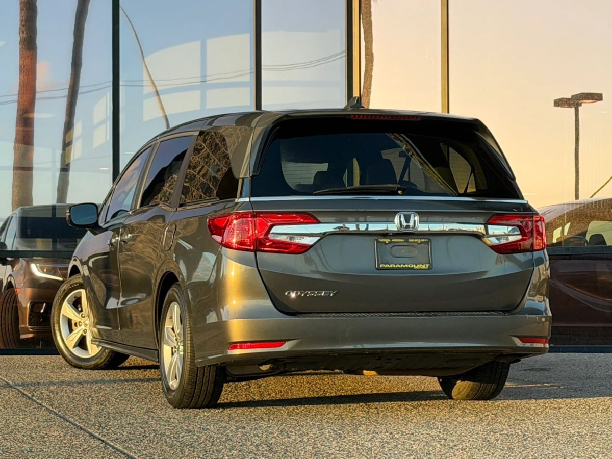 Photo 8 of this Honda Odyssey