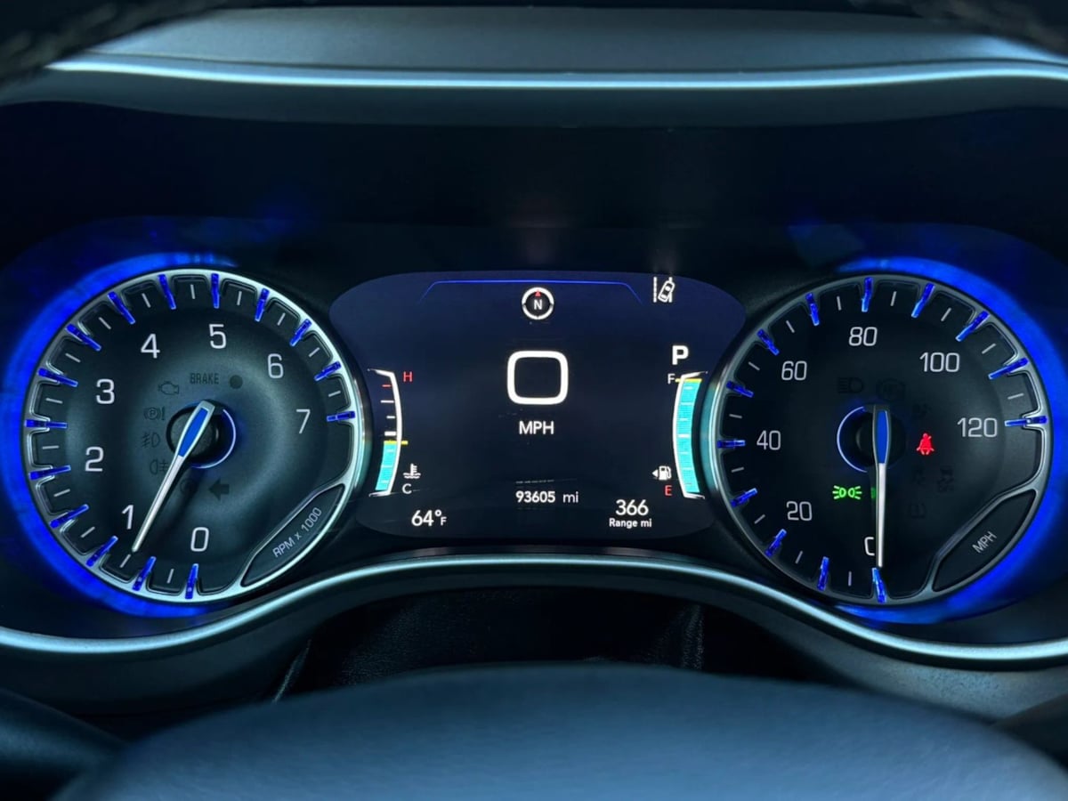Photo 49 of this Chrysler Pacifica