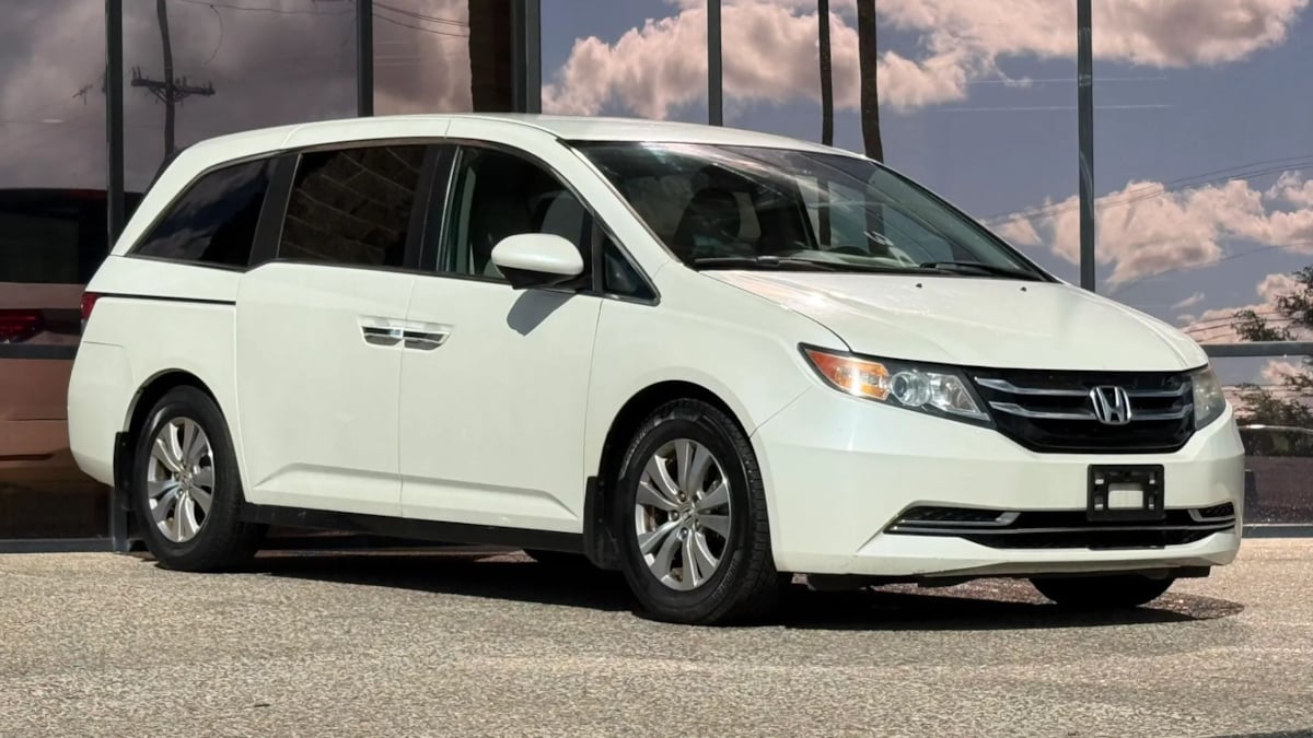 Photo 17 of this Honda Odyssey