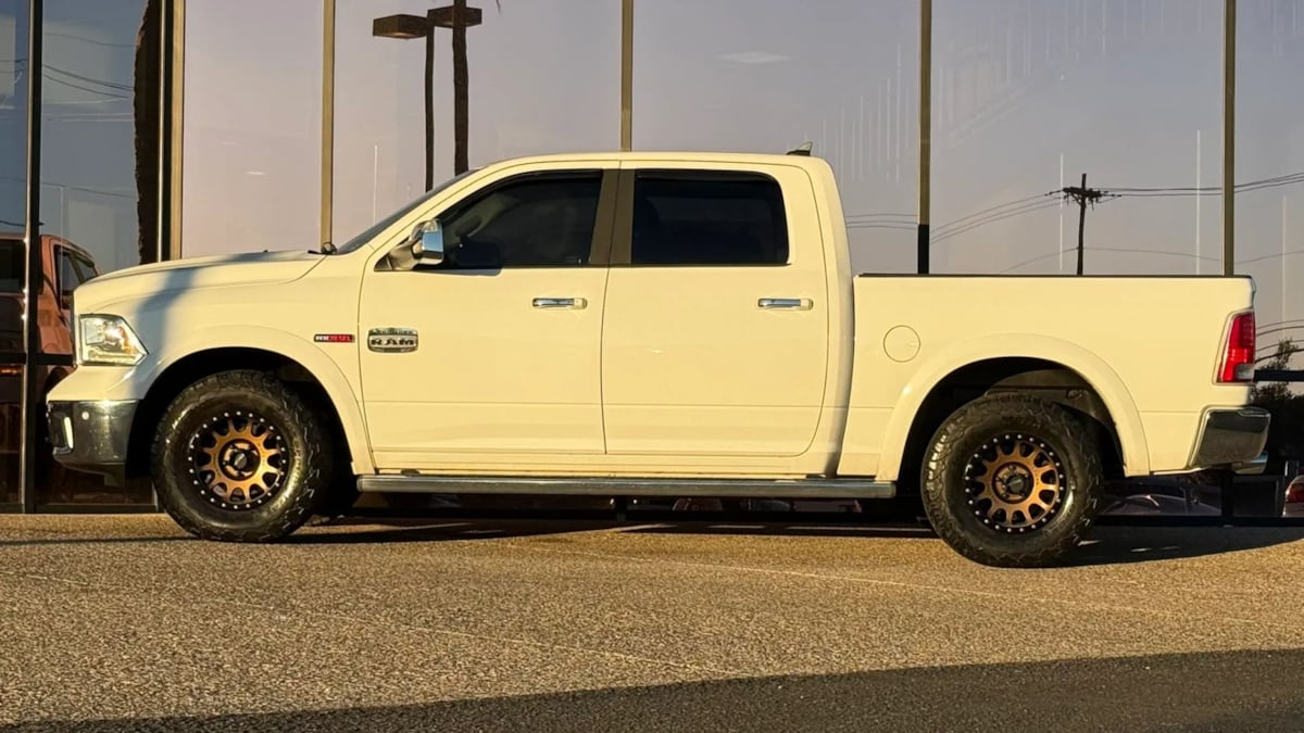 Photo 5 of this Ram 1500