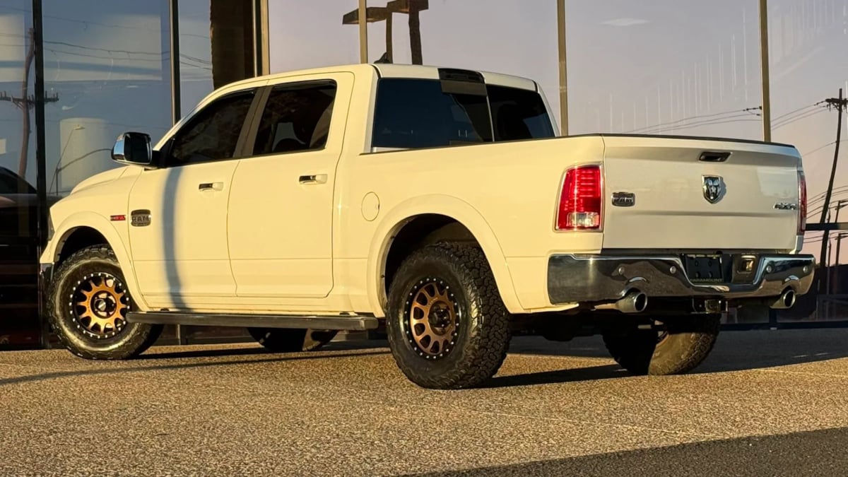 Photo 7 of this Ram 1500