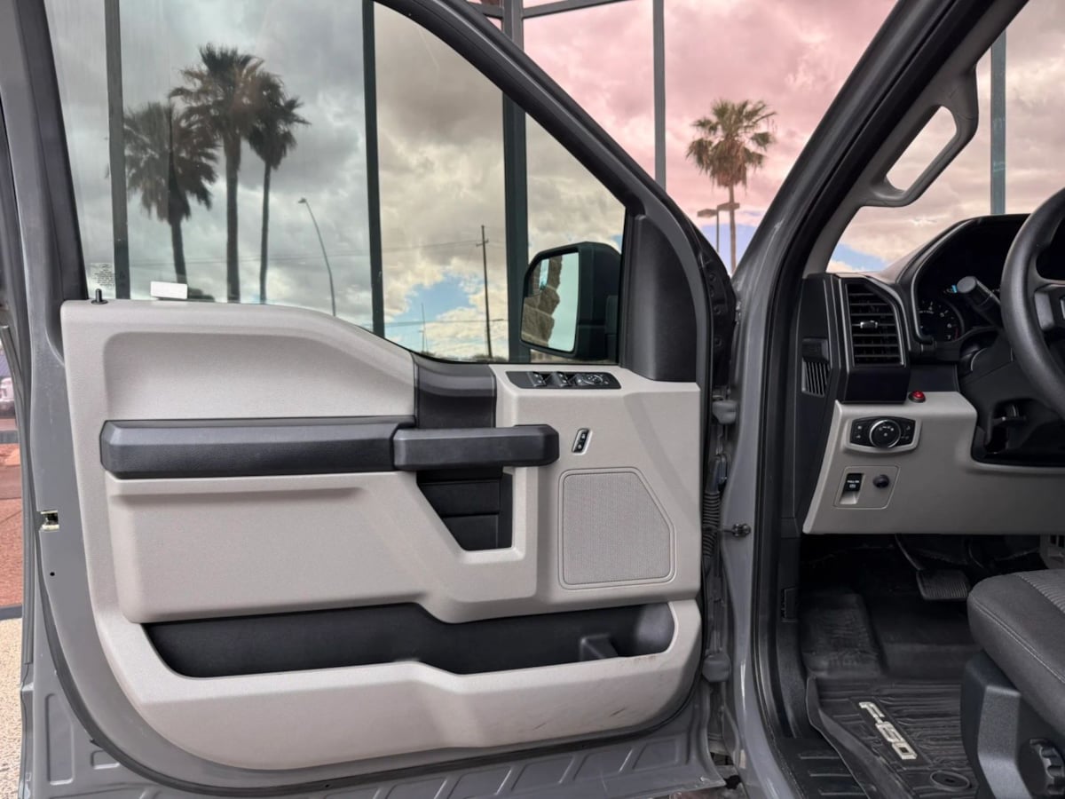 Photo 33 of this Ford F-150